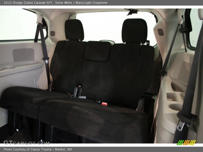 Stone White / Black/Light Graystone 2013 Dodge Grand Caravan SXT