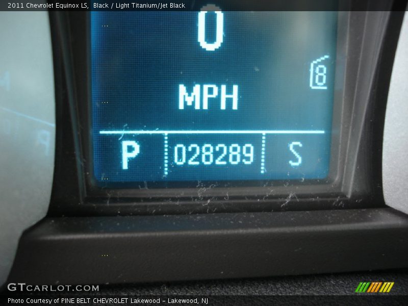 Black / Light Titanium/Jet Black 2011 Chevrolet Equinox LS