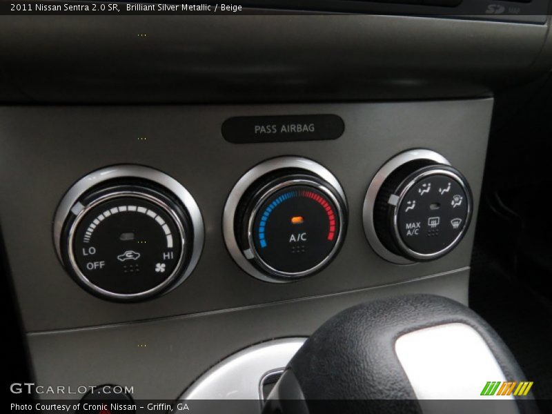 Brilliant Silver Metallic / Beige 2011 Nissan Sentra 2.0 SR