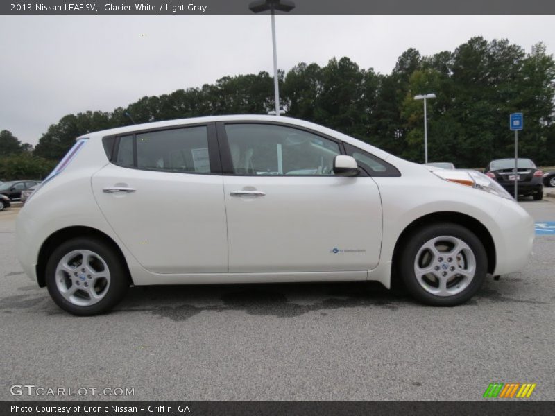 Glacier White / Light Gray 2013 Nissan LEAF SV