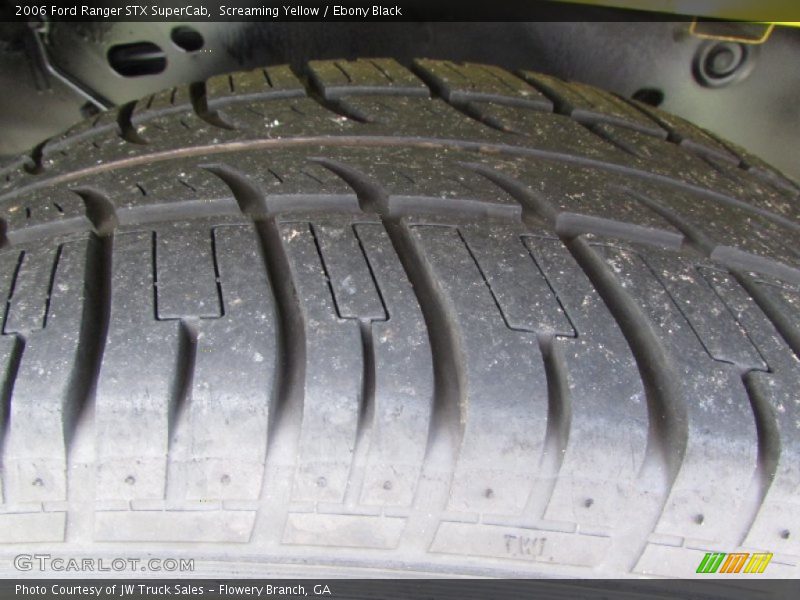 Screaming Yellow / Ebony Black 2006 Ford Ranger STX SuperCab