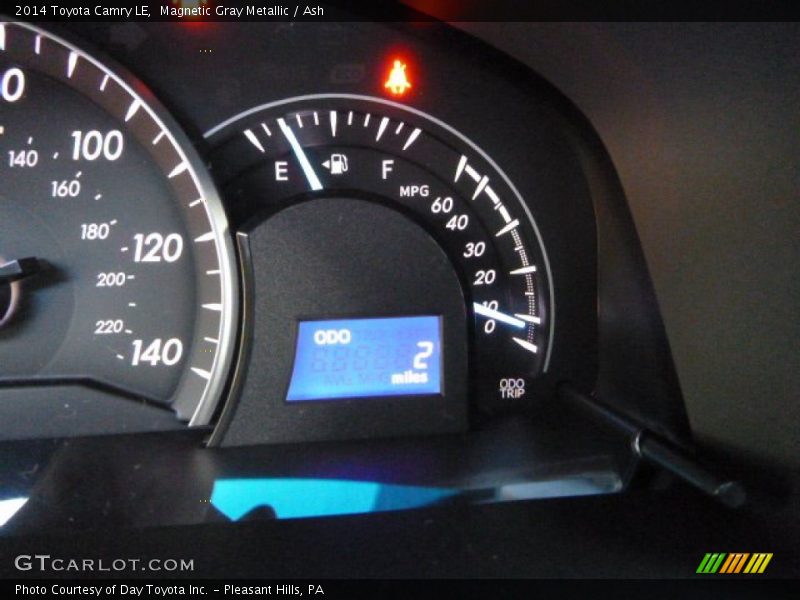 Magnetic Gray Metallic / Ash 2014 Toyota Camry LE
