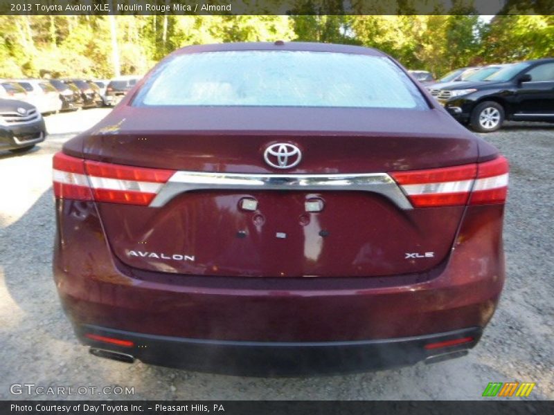 Moulin Rouge Mica / Almond 2013 Toyota Avalon XLE