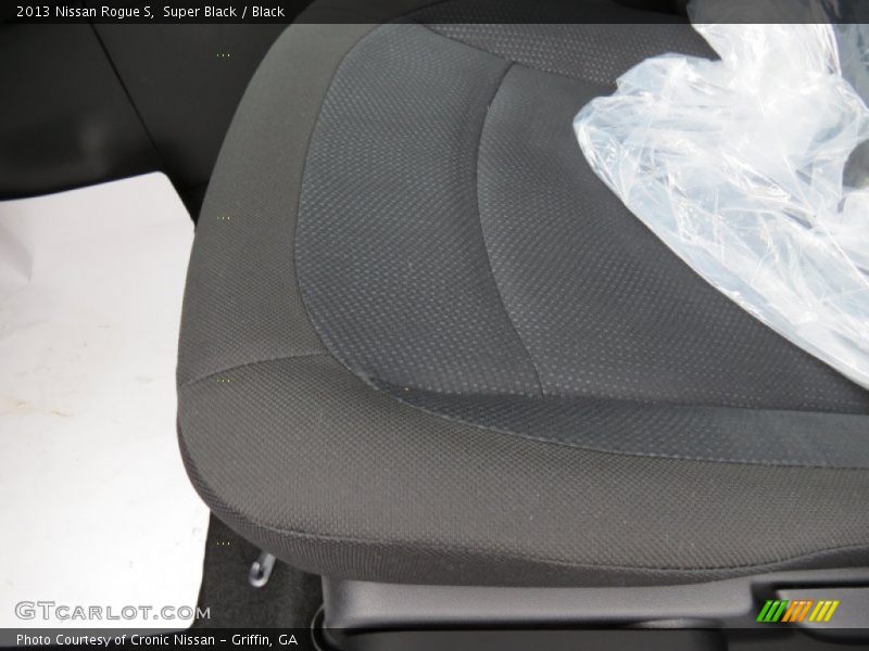 Super Black / Black 2013 Nissan Rogue S