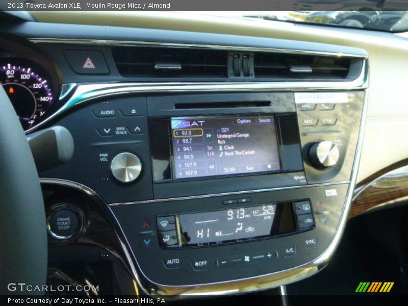Moulin Rouge Mica / Almond 2013 Toyota Avalon XLE