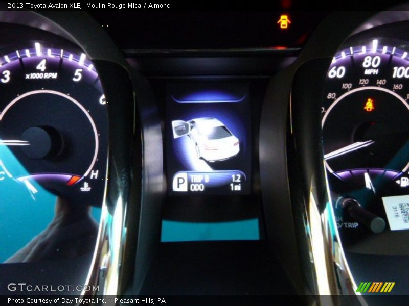 Moulin Rouge Mica / Almond 2013 Toyota Avalon XLE