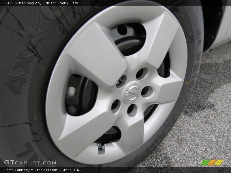 Brilliant Silver / Black 2013 Nissan Rogue S