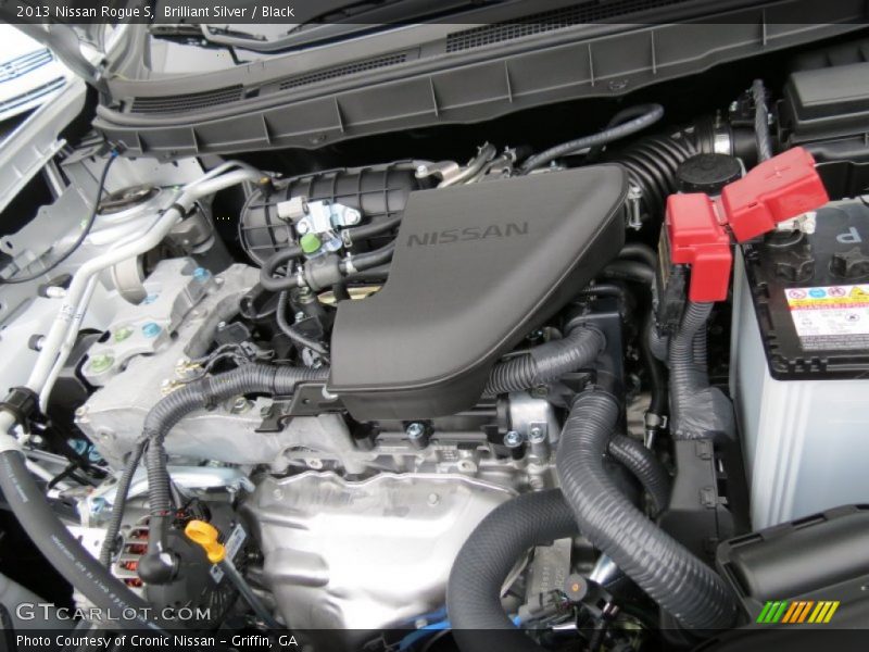 Brilliant Silver / Black 2013 Nissan Rogue S