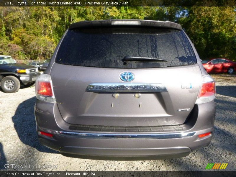 Predawn Gray Mica / Ash 2013 Toyota Highlander Hybrid Limited 4WD