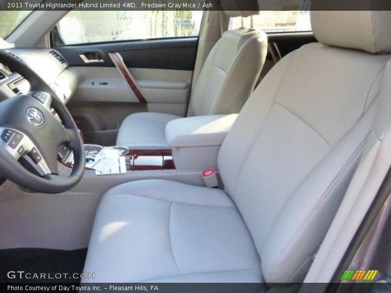 Predawn Gray Mica / Ash 2013 Toyota Highlander Hybrid Limited 4WD