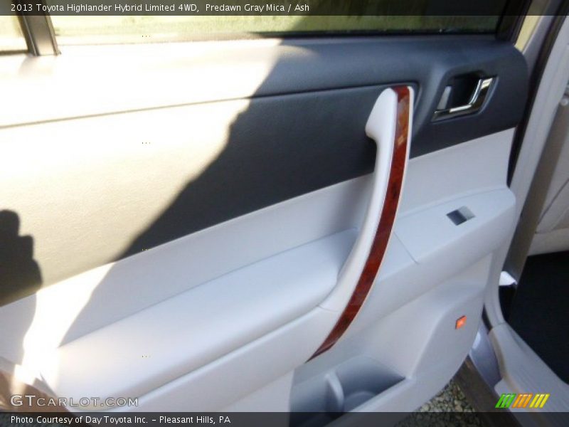 Predawn Gray Mica / Ash 2013 Toyota Highlander Hybrid Limited 4WD
