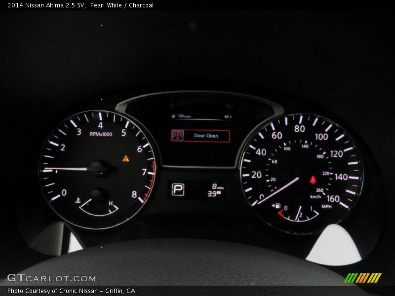 Pearl White / Charcoal 2014 Nissan Altima 2.5 SV