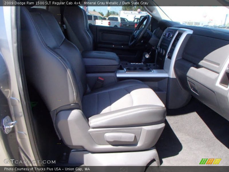 Mineral Gray Metallic / Dark Slate Gray 2009 Dodge Ram 1500 SLT Regular Cab 4x4