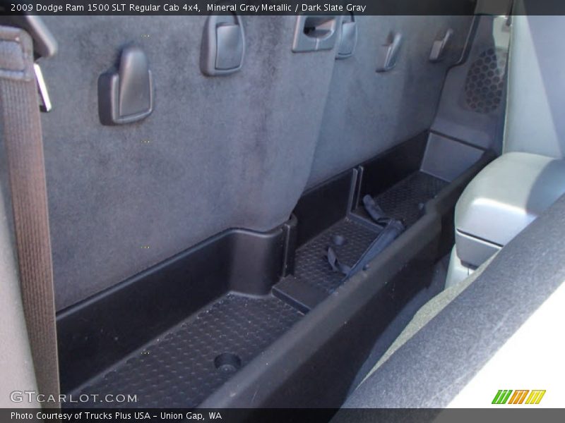 Mineral Gray Metallic / Dark Slate Gray 2009 Dodge Ram 1500 SLT Regular Cab 4x4