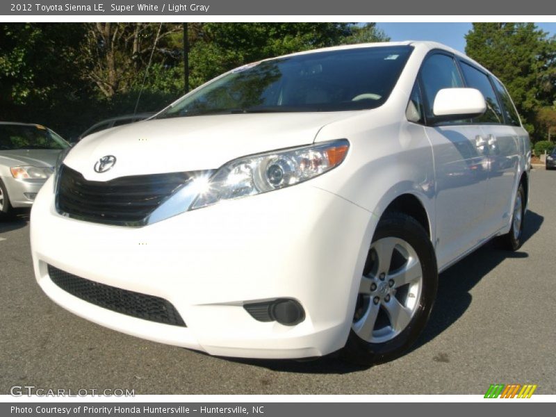 Super White / Light Gray 2012 Toyota Sienna LE