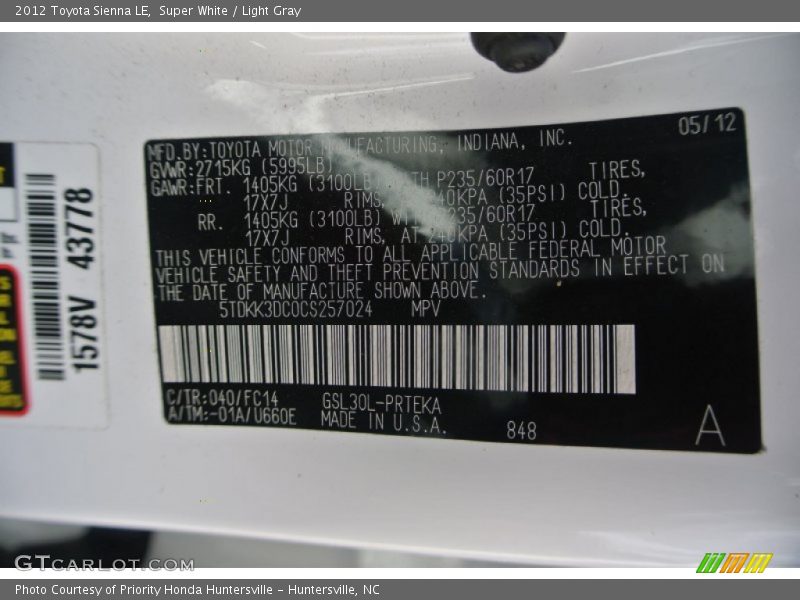 Super White / Light Gray 2012 Toyota Sienna LE