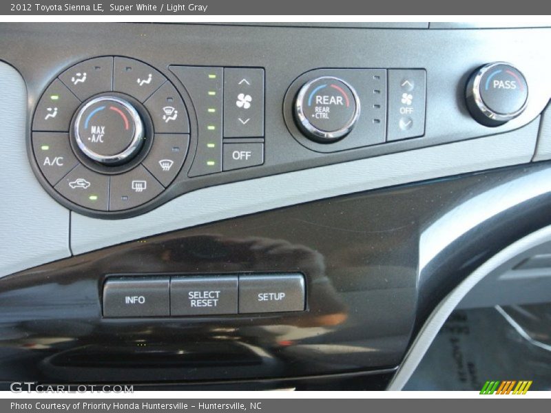 Super White / Light Gray 2012 Toyota Sienna LE