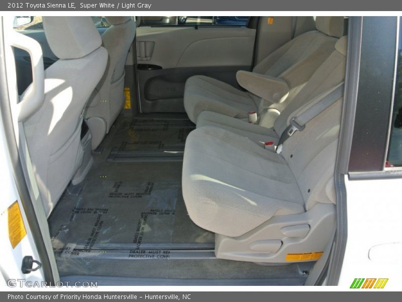 Super White / Light Gray 2012 Toyota Sienna LE