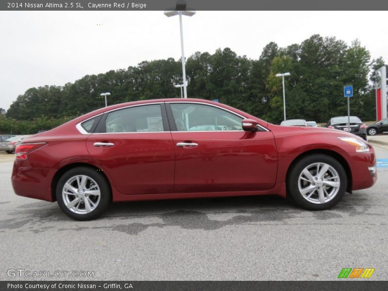 Cayenne Red / Beige 2014 Nissan Altima 2.5 SL