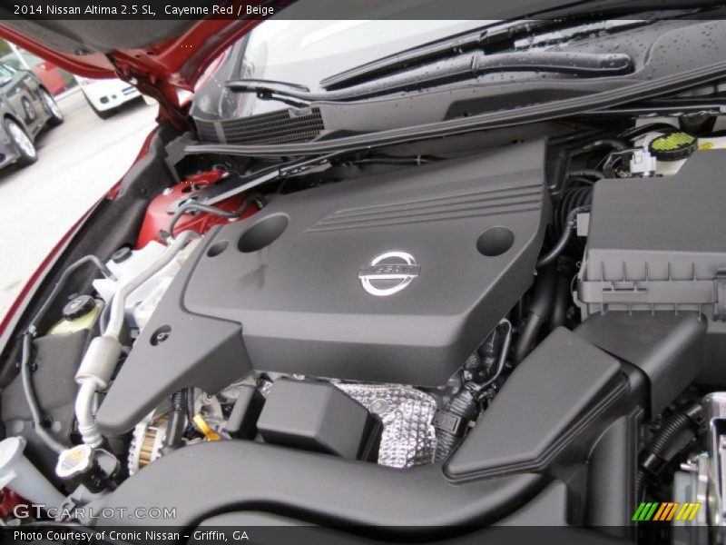Cayenne Red / Beige 2014 Nissan Altima 2.5 SL