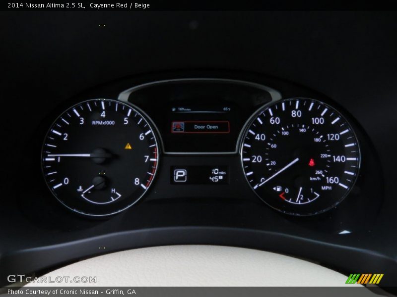 Cayenne Red / Beige 2014 Nissan Altima 2.5 SL