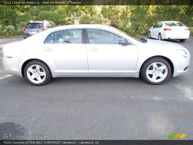Silver Ice Metallic / Titanium 2011 Chevrolet Malibu LS