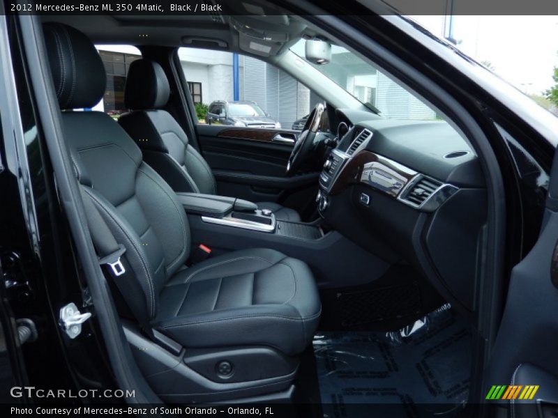Front Seat of 2012 ML 350 4Matic