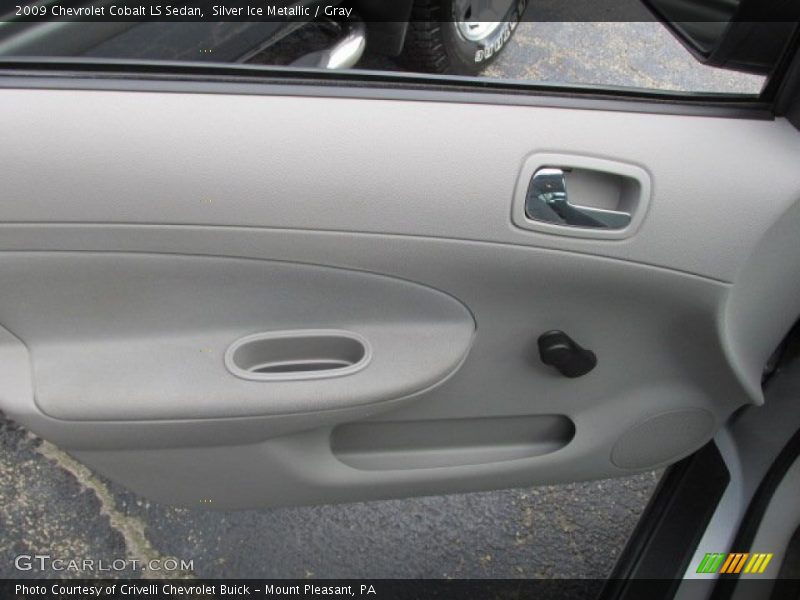 Silver Ice Metallic / Gray 2009 Chevrolet Cobalt LS Sedan