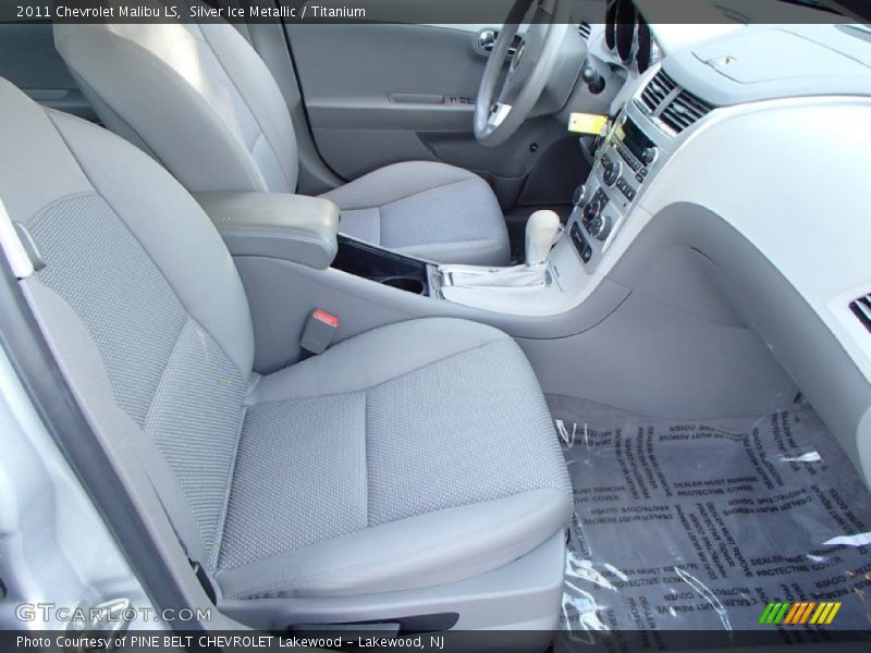 Silver Ice Metallic / Titanium 2011 Chevrolet Malibu LS