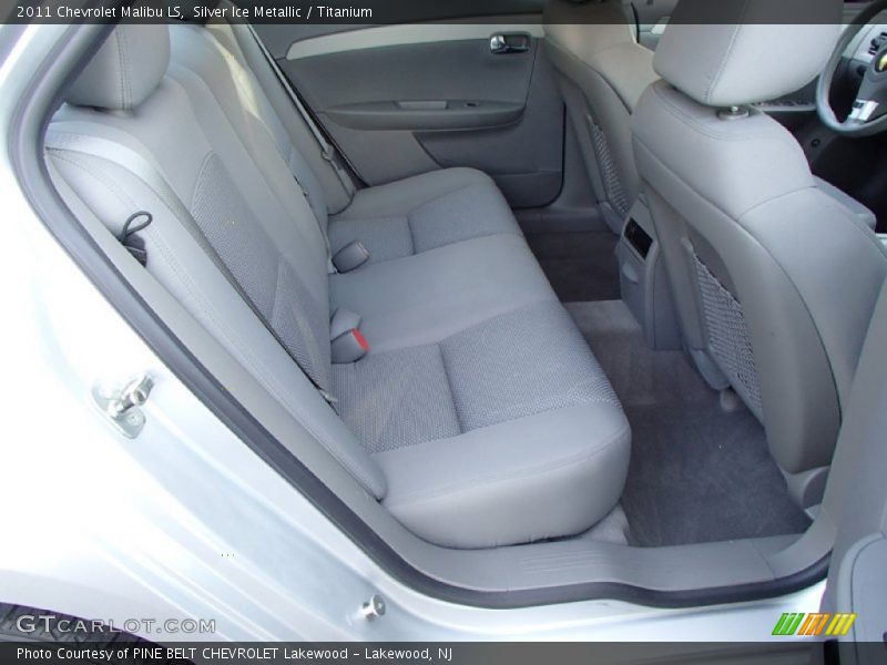 Silver Ice Metallic / Titanium 2011 Chevrolet Malibu LS