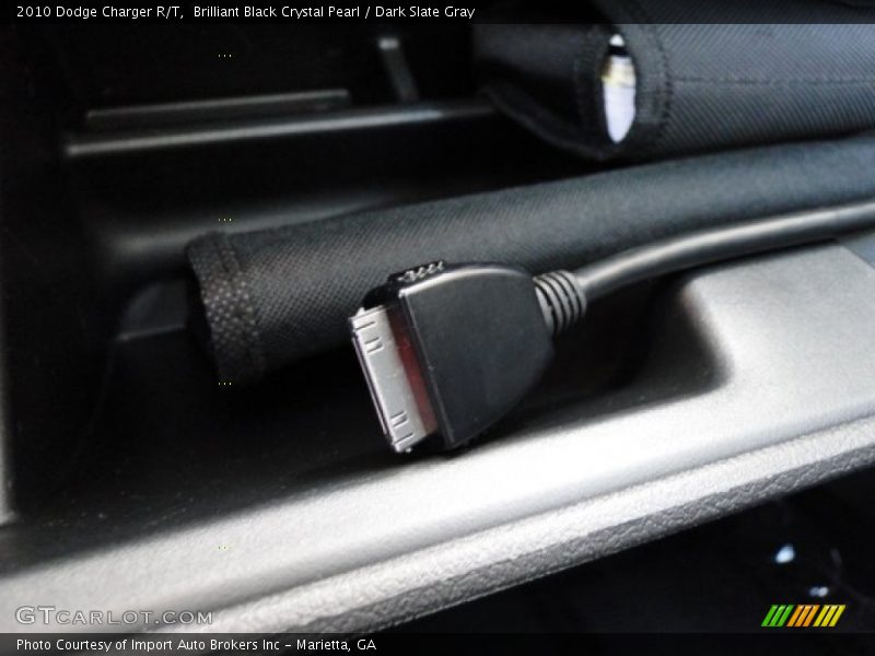 Brilliant Black Crystal Pearl / Dark Slate Gray 2010 Dodge Charger R/T