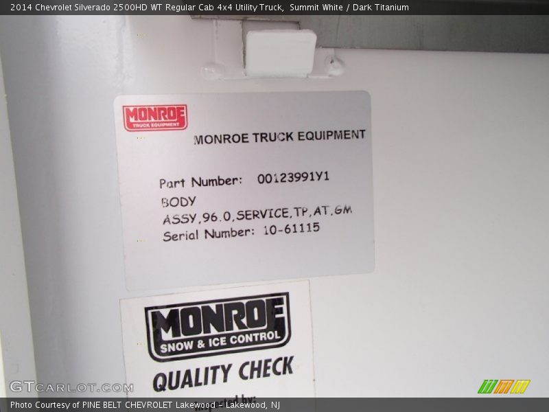 Summit White / Dark Titanium 2014 Chevrolet Silverado 2500HD WT Regular Cab 4x4 Utility Truck