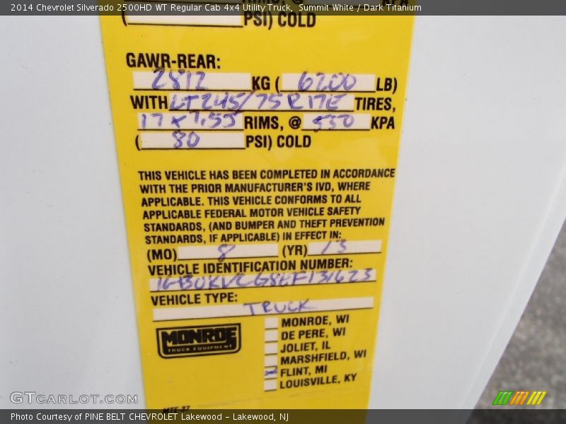 Summit White / Dark Titanium 2014 Chevrolet Silverado 2500HD WT Regular Cab 4x4 Utility Truck
