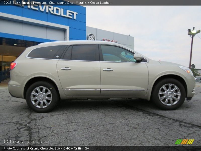 Champagne Silver Metallic / Cocoa Leather 2013 Buick Enclave Premium