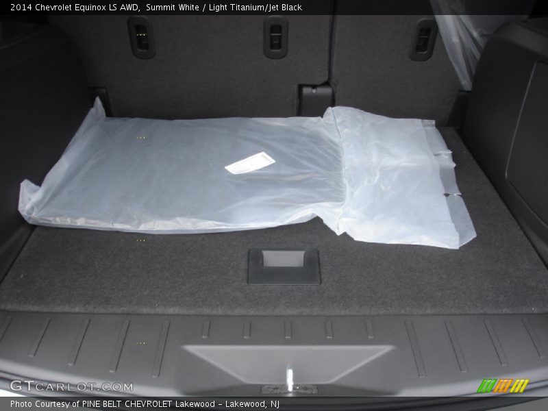 Summit White / Light Titanium/Jet Black 2014 Chevrolet Equinox LS AWD