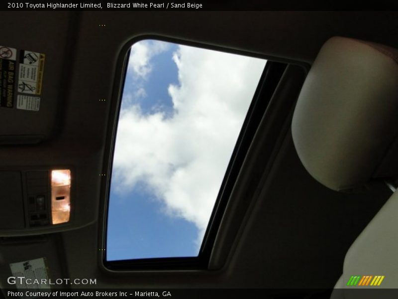 Blizzard White Pearl / Sand Beige 2010 Toyota Highlander Limited