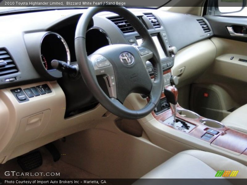 Blizzard White Pearl / Sand Beige 2010 Toyota Highlander Limited