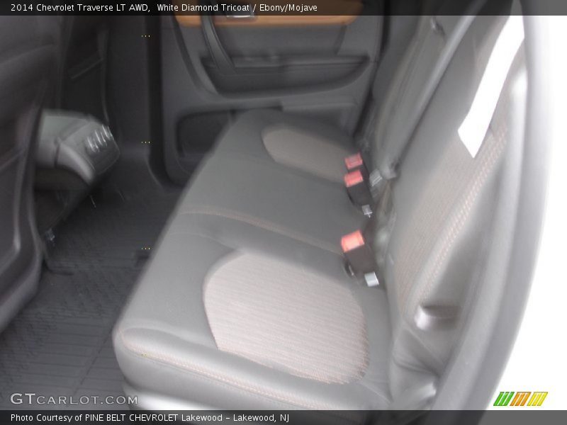 White Diamond Tricoat / Ebony/Mojave 2014 Chevrolet Traverse LT AWD