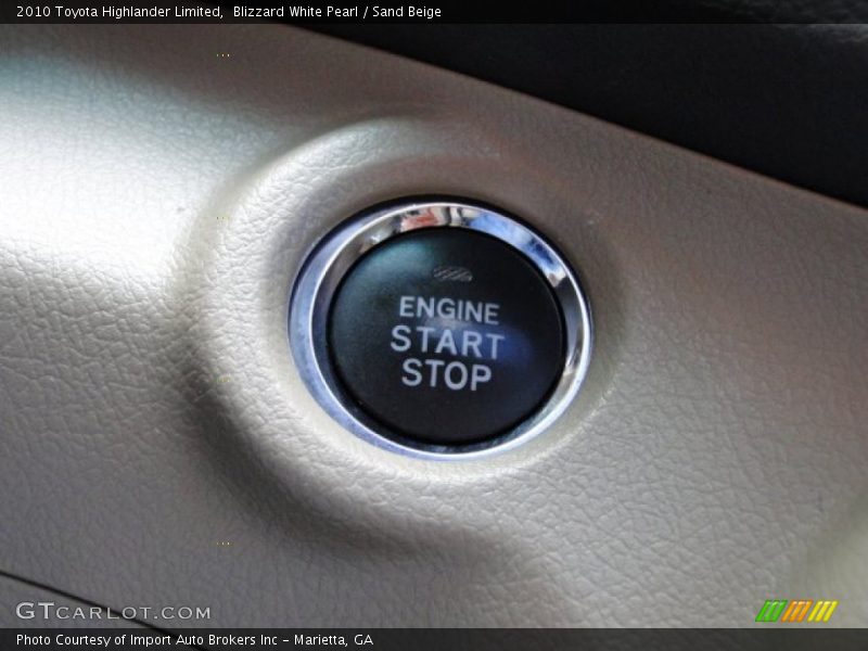 Blizzard White Pearl / Sand Beige 2010 Toyota Highlander Limited