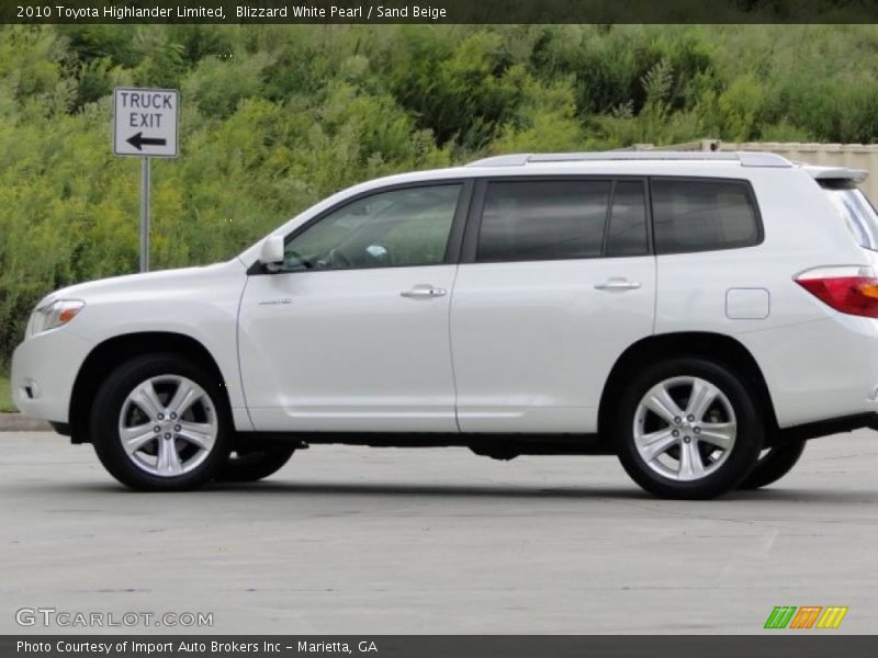 Blizzard White Pearl / Sand Beige 2010 Toyota Highlander Limited