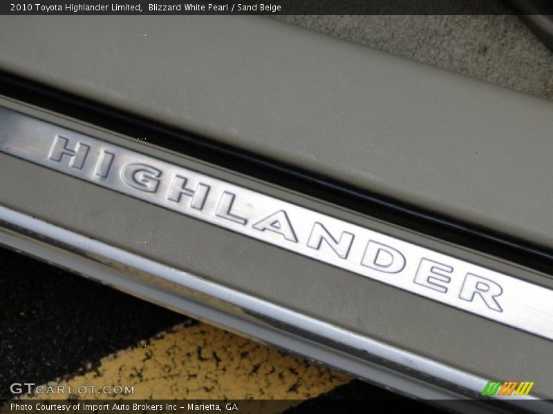Blizzard White Pearl / Sand Beige 2010 Toyota Highlander Limited