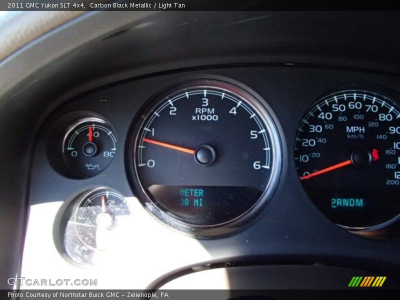 Carbon Black Metallic / Light Tan 2011 GMC Yukon SLT 4x4