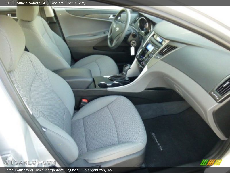 Radiant Silver / Gray 2013 Hyundai Sonata GLS