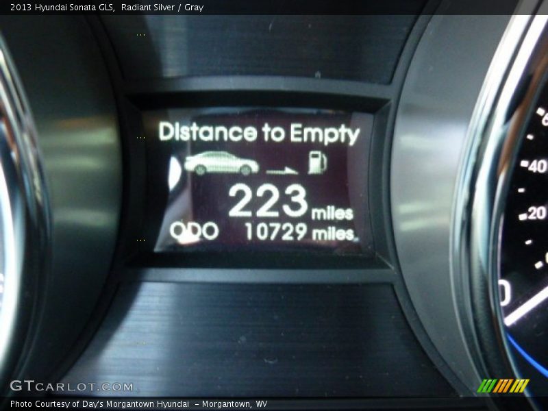 Radiant Silver / Gray 2013 Hyundai Sonata GLS