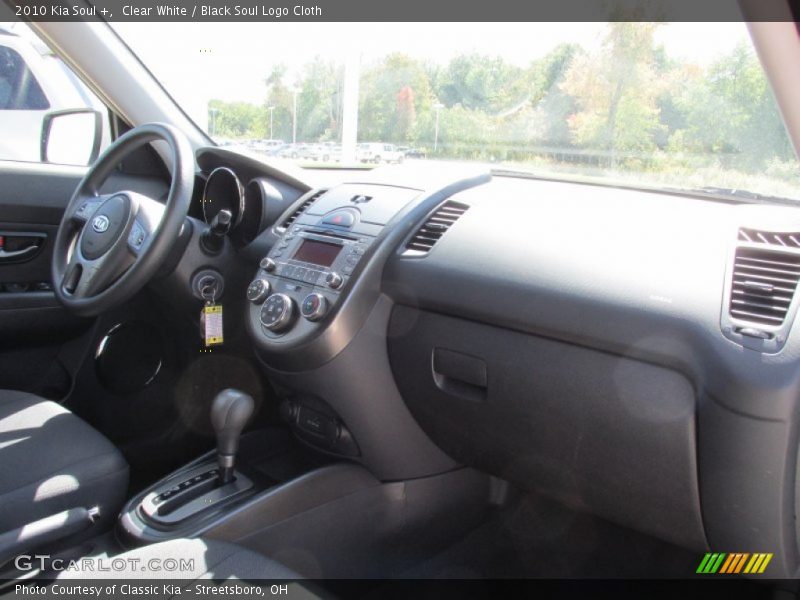 Clear White / Black Soul Logo Cloth 2010 Kia Soul +