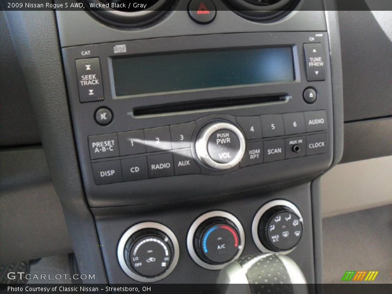 Wicked Black / Gray 2009 Nissan Rogue S AWD