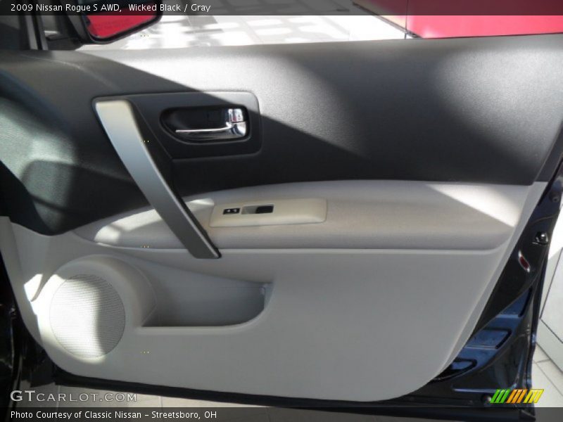 Wicked Black / Gray 2009 Nissan Rogue S AWD