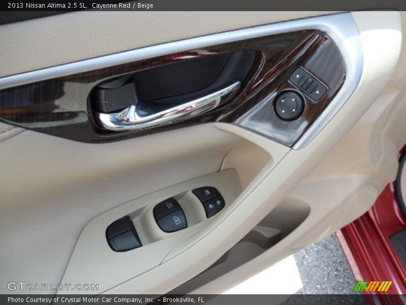 Cayenne Red / Beige 2013 Nissan Altima 2.5 SL
