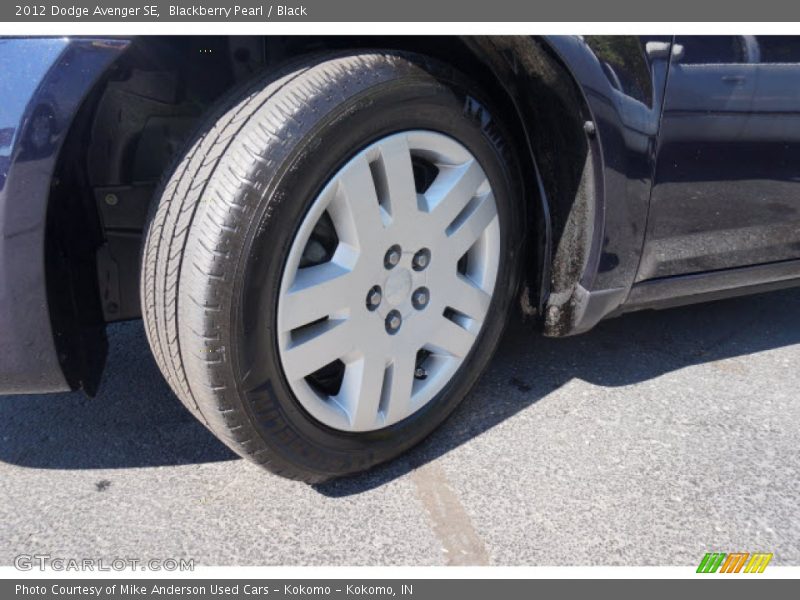 Blackberry Pearl / Black 2012 Dodge Avenger SE