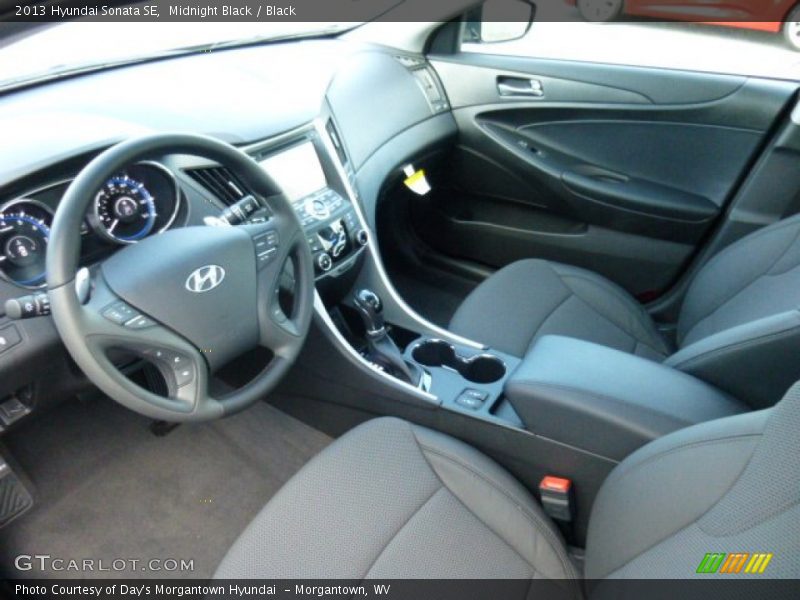Midnight Black / Black 2013 Hyundai Sonata SE